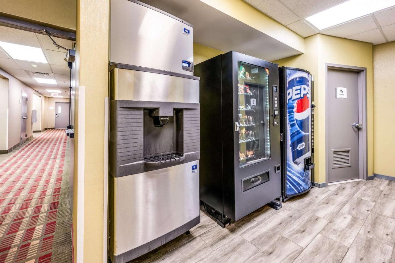 Quality Inn Poughkeepsie Dış mekan fotoğraf