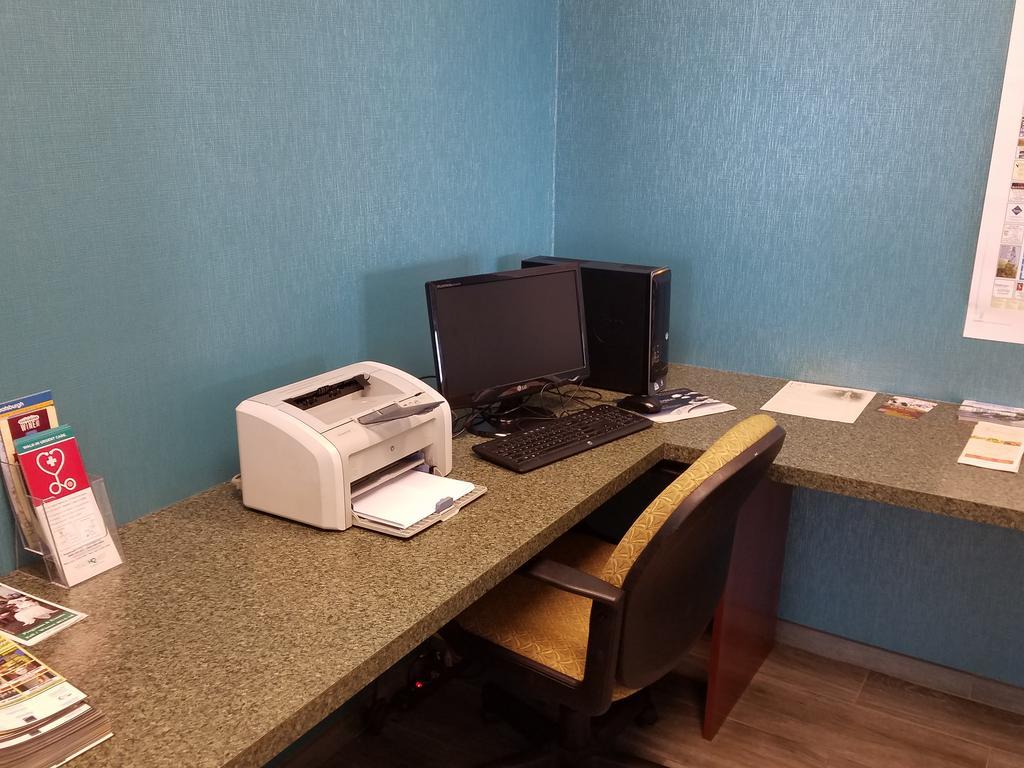 Quality Inn Poughkeepsie Dış mekan fotoğraf