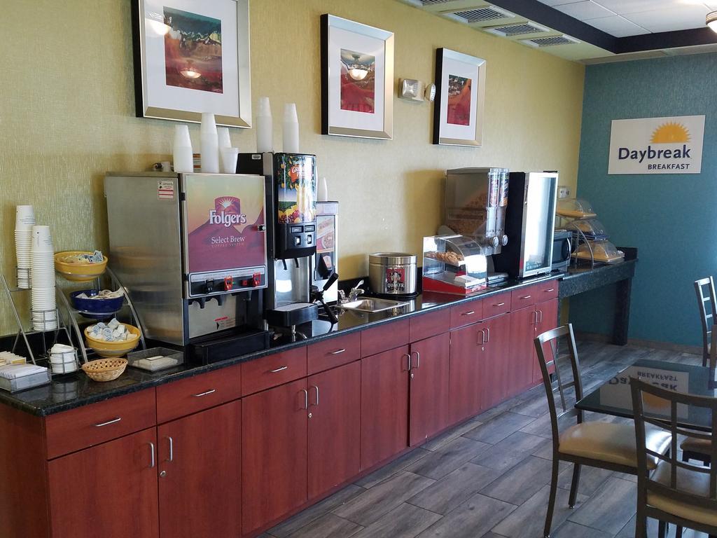 Quality Inn Poughkeepsie Dış mekan fotoğraf
