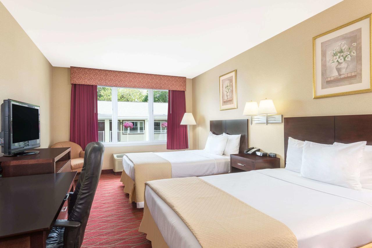 Quality Inn Poughkeepsie Dış mekan fotoğraf